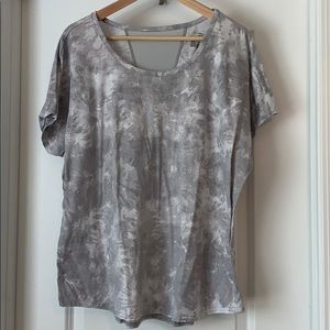 Tek Gear Gray Athletic Top XL